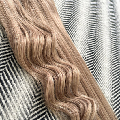 Tape Hair Extensions #16 Natural Blonde